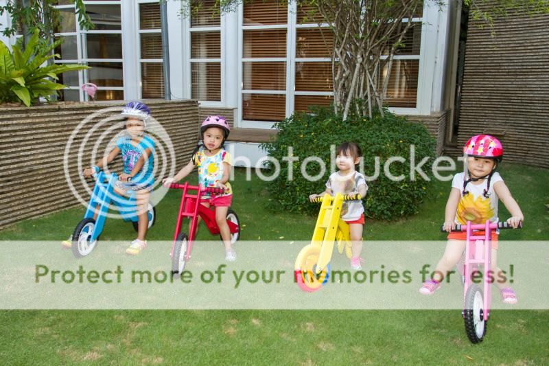 Xe đạp gỗ thăng bằng dành cho bé - 6