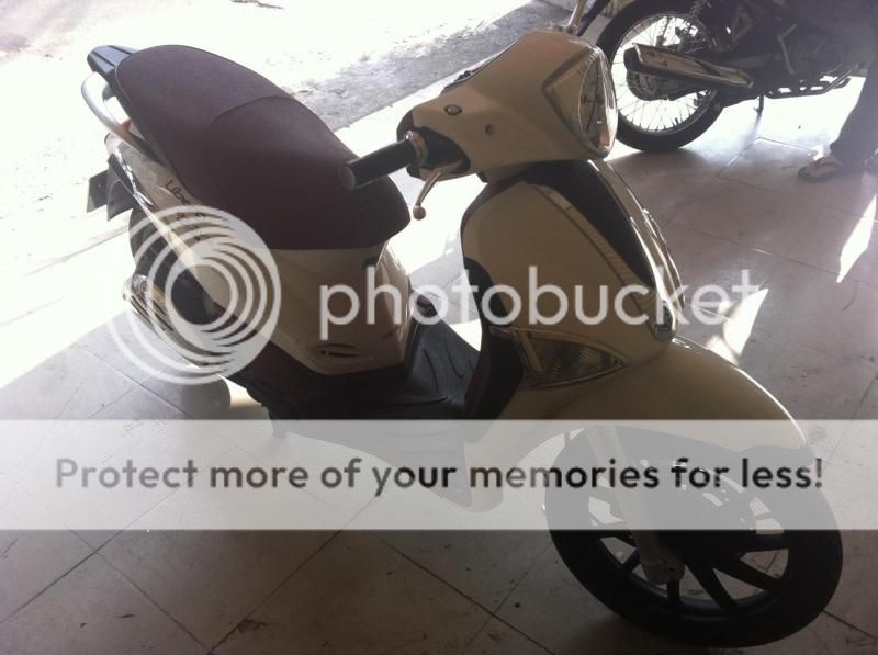 Tết làm ăn khá quá muốn lên đời bán em Liberty 125 3Vie màu trắng Odo 1700k - 3