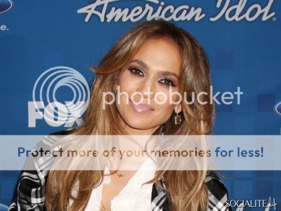 photo jennifer-lopez-idol-580x435.jpg